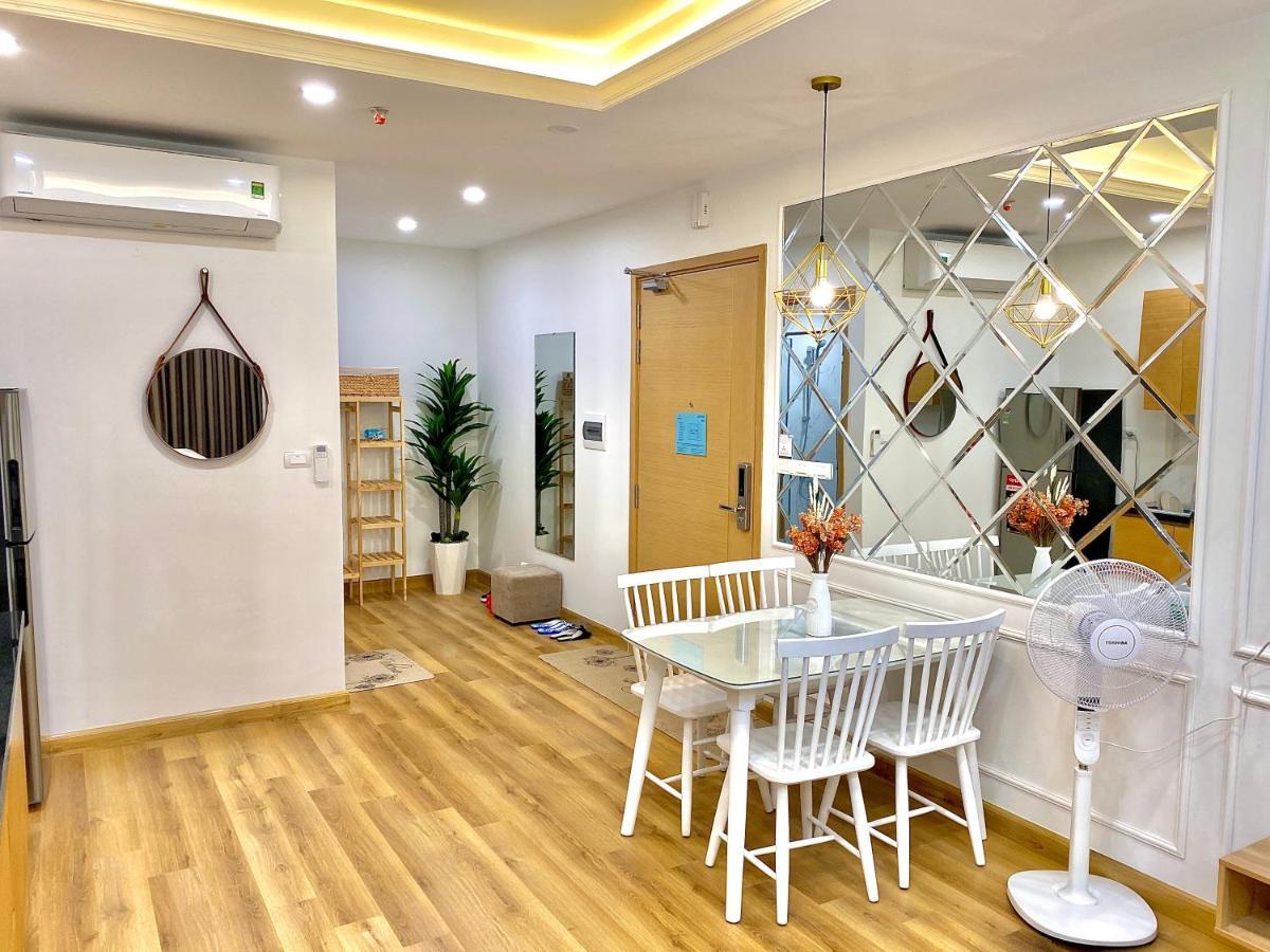Tms - Pullman Luxury Outlet - High Floor Beach View Bed and Breakfast Quy Nhon Esterno foto