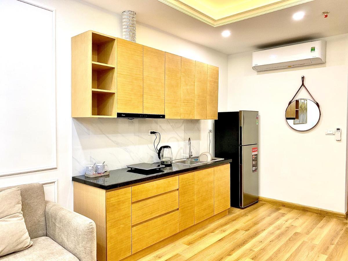 Tms - Pullman Luxury Outlet - High Floor Beach View Bed and Breakfast Quy Nhon Esterno foto